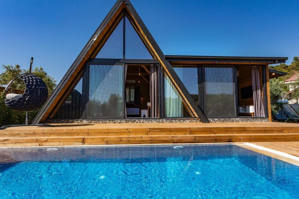 Villa Zeytin Havuzlu Jakuzili Фетие Екстериор снимка