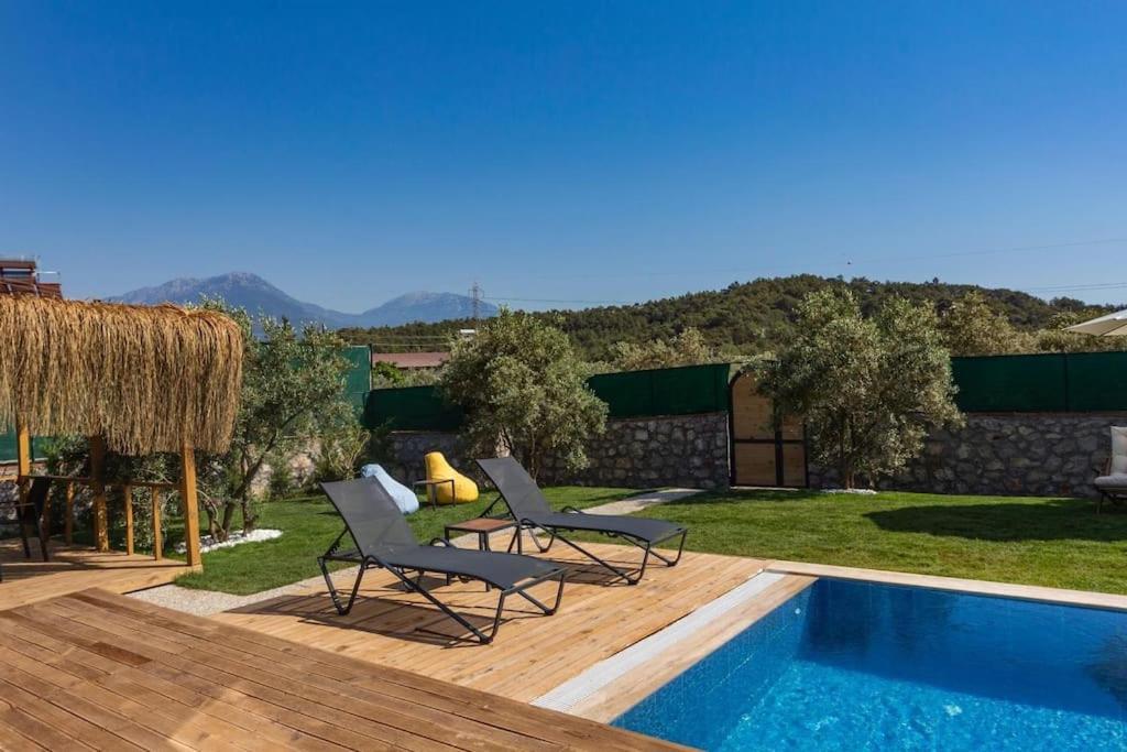 Villa Zeytin Havuzlu Jakuzili Фетие Екстериор снимка