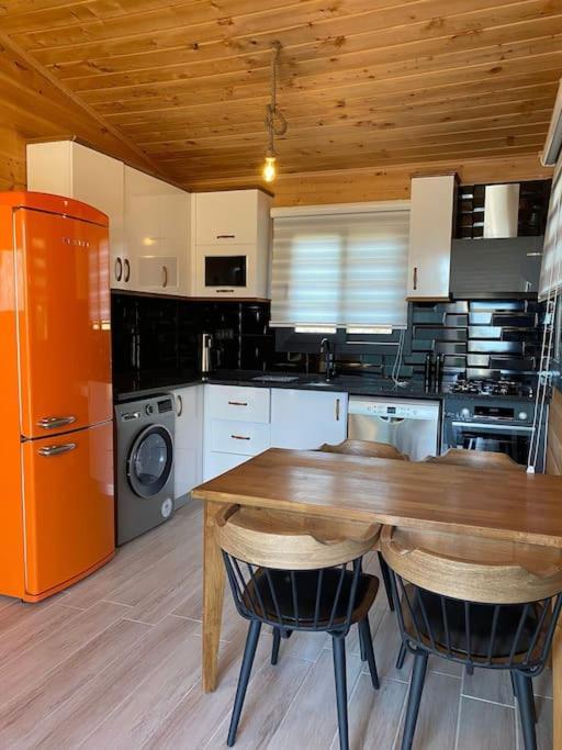 Villa Zeytin Havuzlu Jakuzili Фетие Екстериор снимка